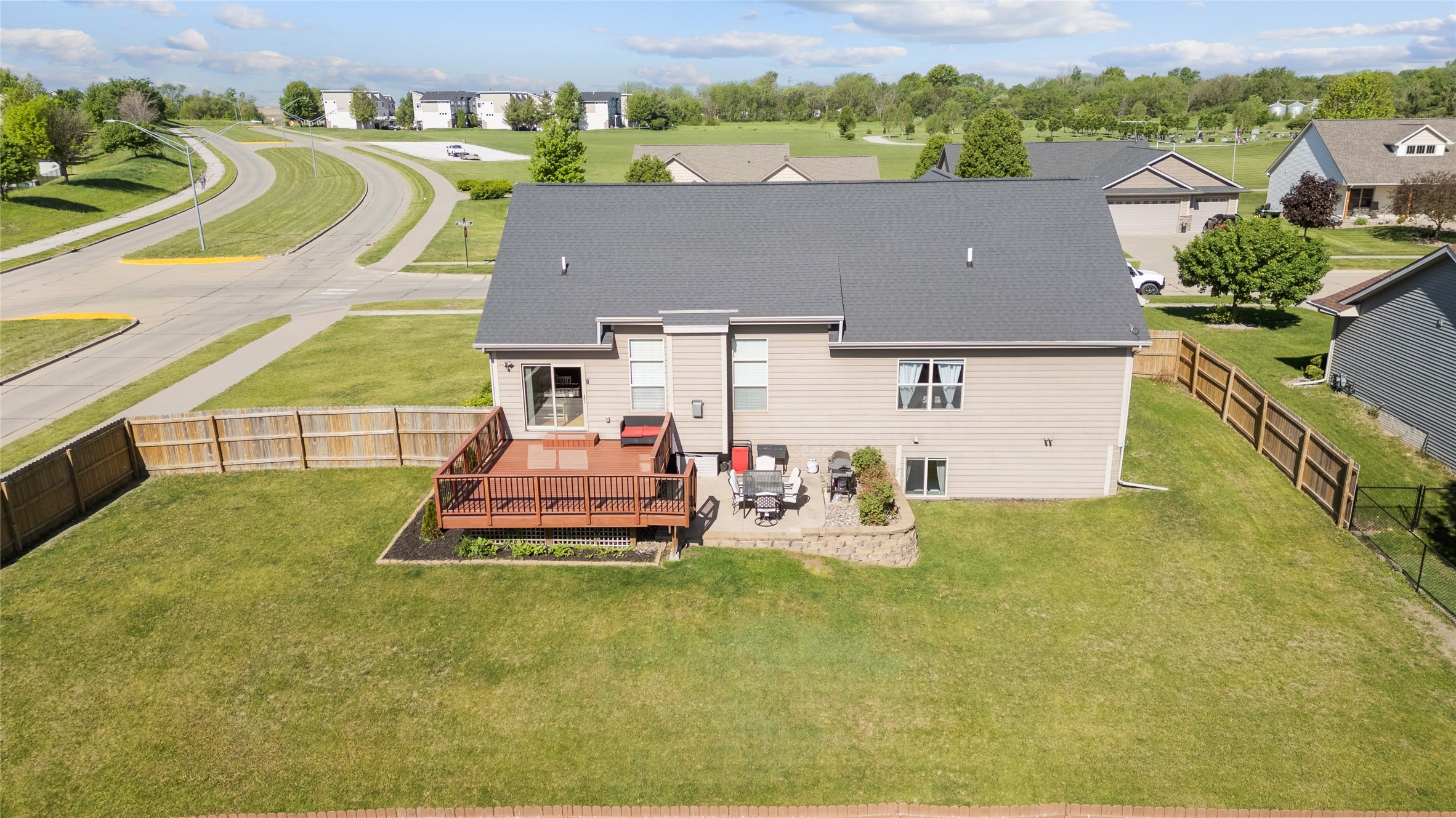 913 SE Trail Ridge Road, Grimes, Iowa image 3