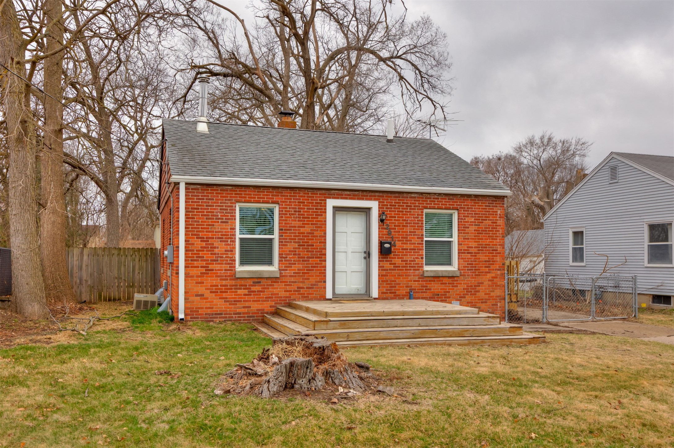 2914 49th Street, Des Moines, Iowa image 2
