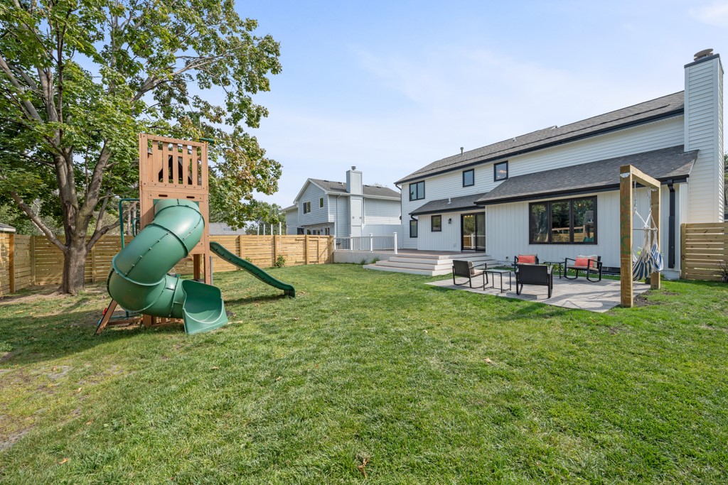 8109 Sharon Drive, Urbandale, Iowa image 15