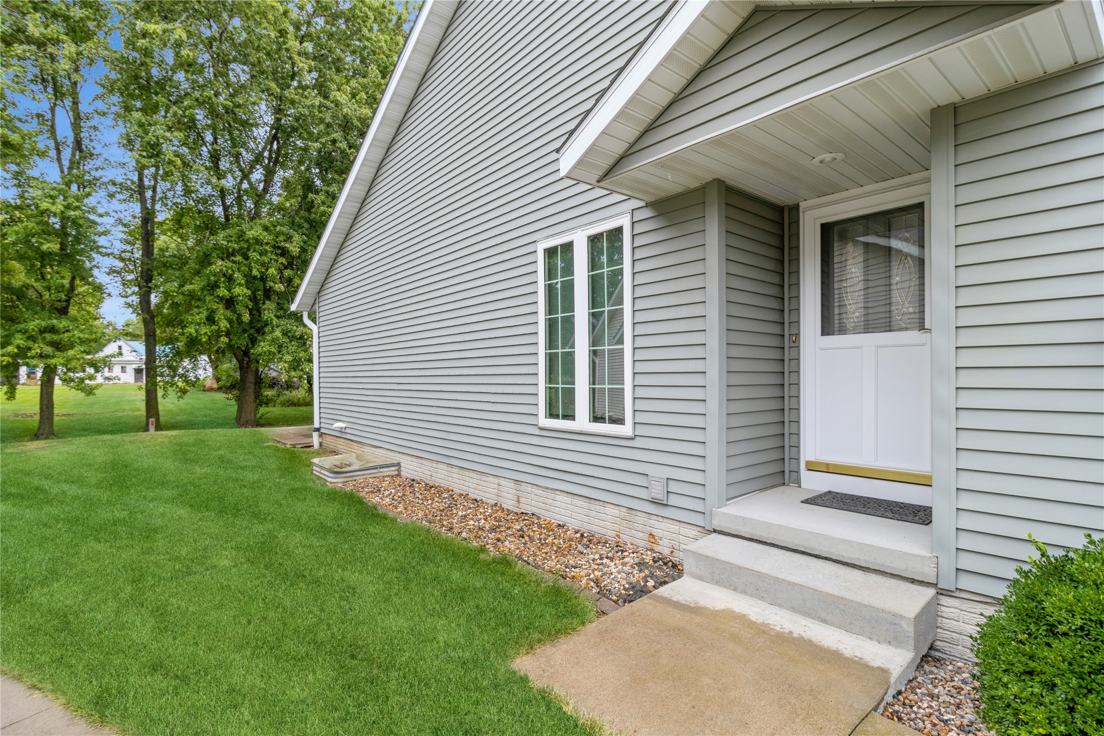 610 Golf View Drive, Pleasantville, Iowa image 26