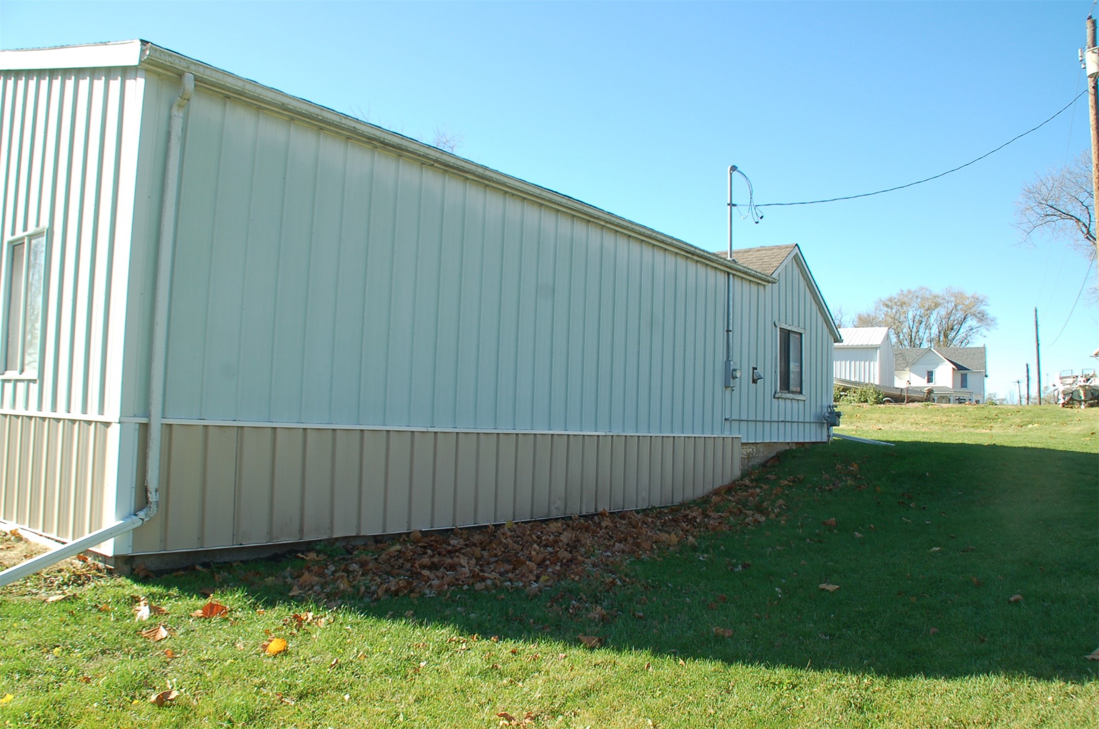 217 E Franklin Street, Lacona, Iowa image 10