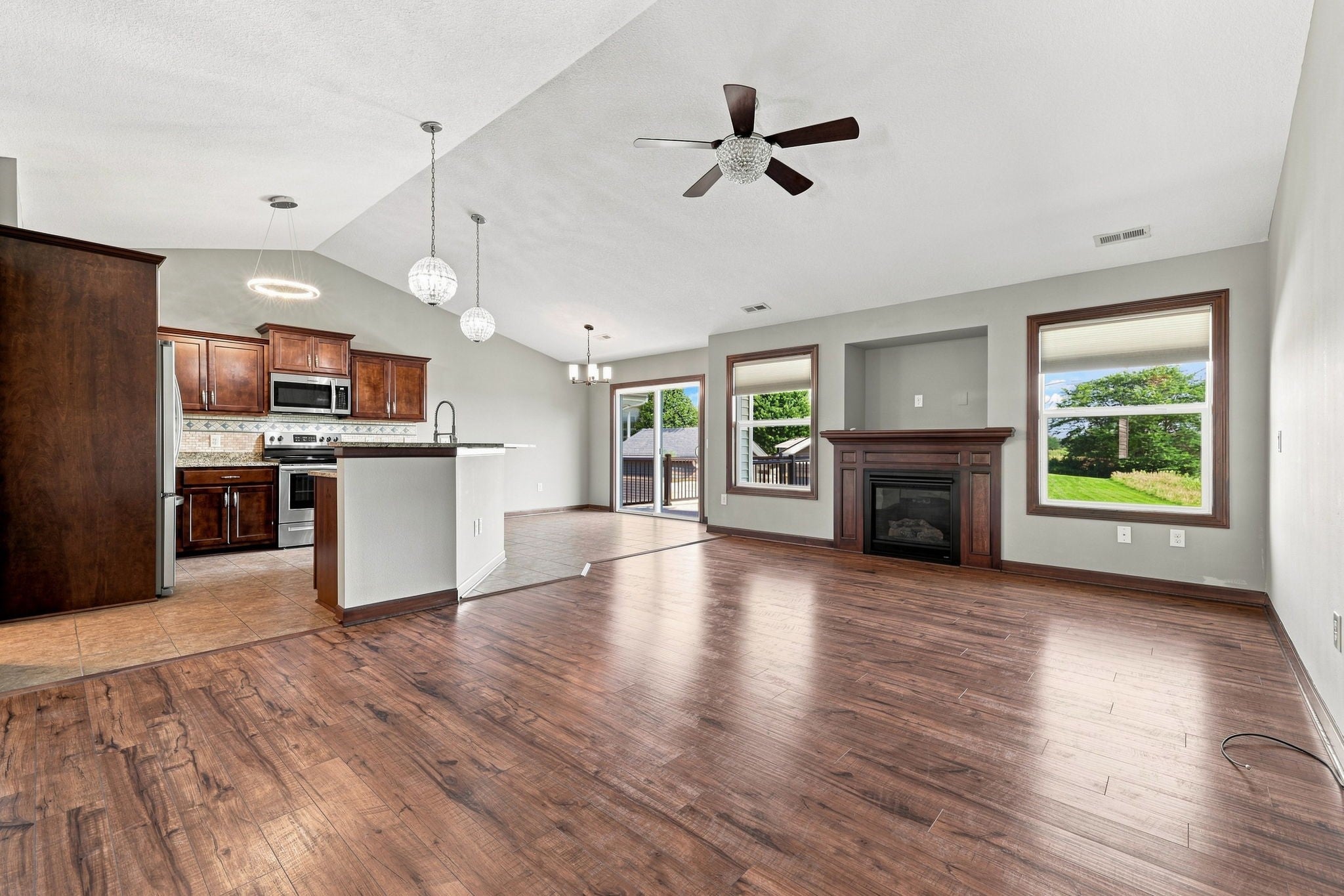 606 NE 47th Street