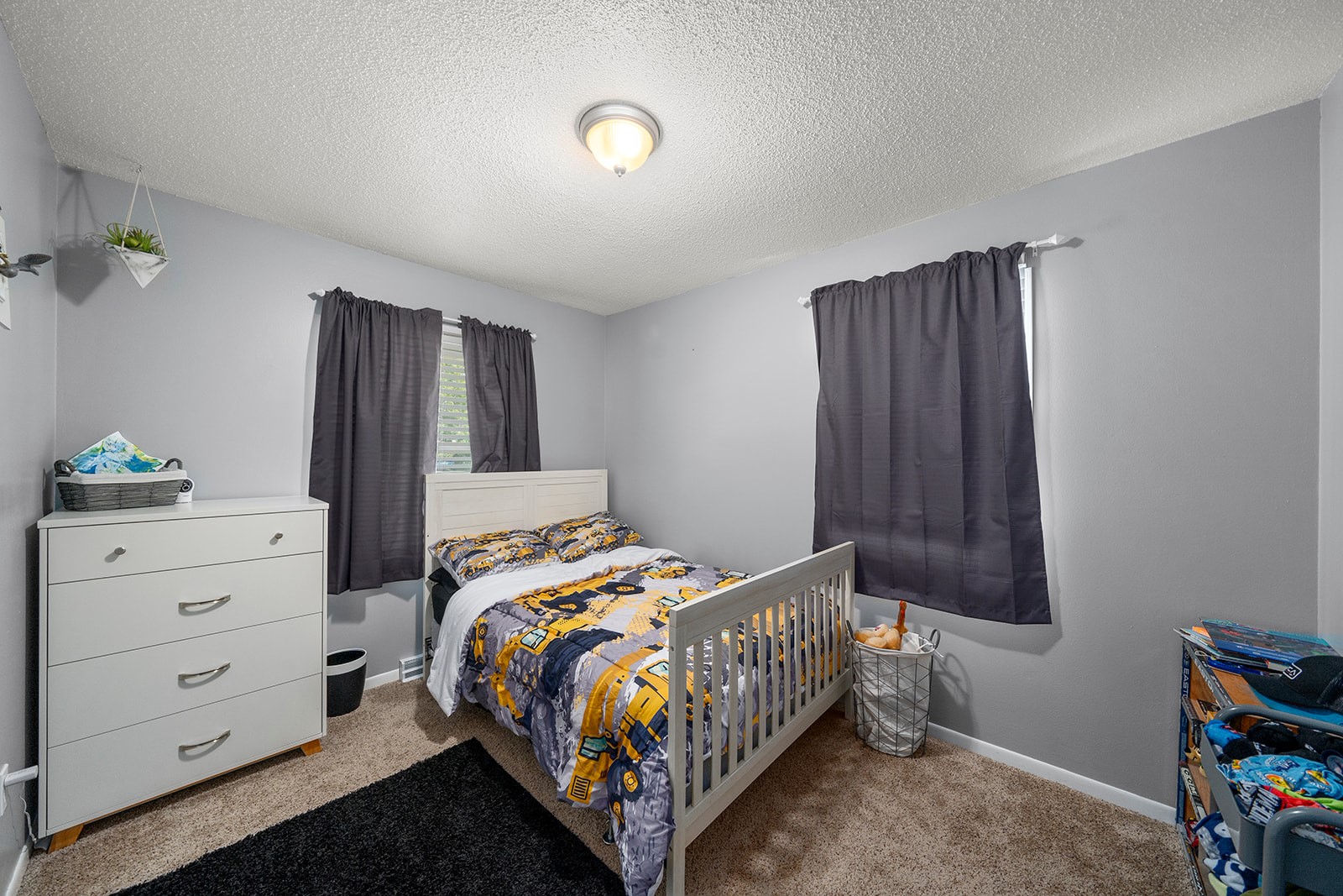 808 Ashwood Drive, Norwalk, Iowa image 17