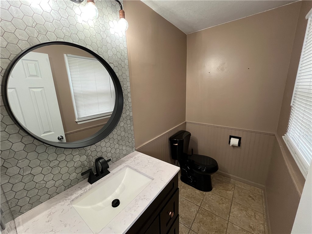 4001 114th Street, Urbandale, Iowa image 6