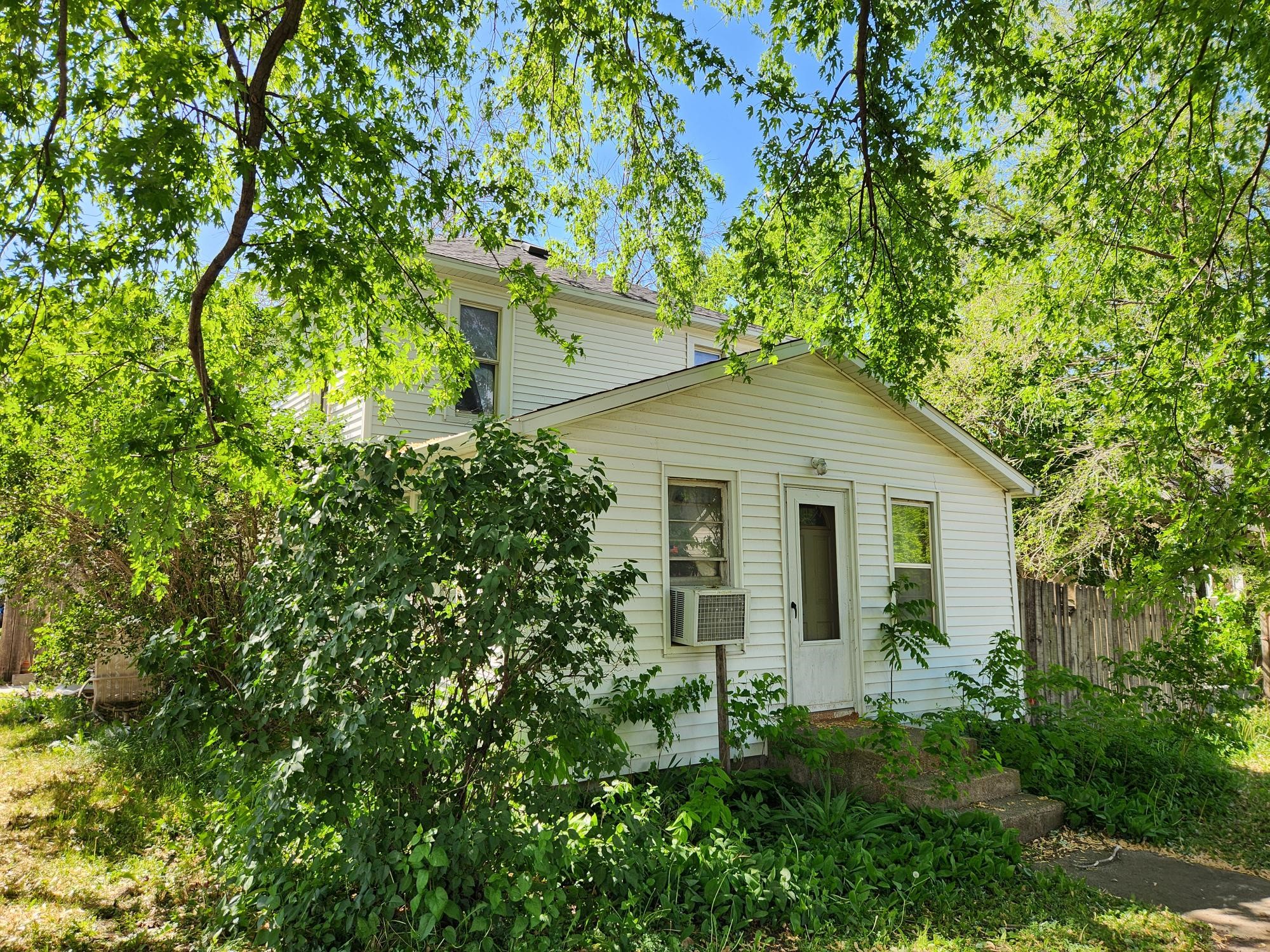 201 N Main Street, Yale, Iowa image 2