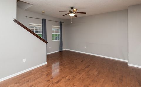 Condominium in Des Moines IA 2114 High Street 6.jpg