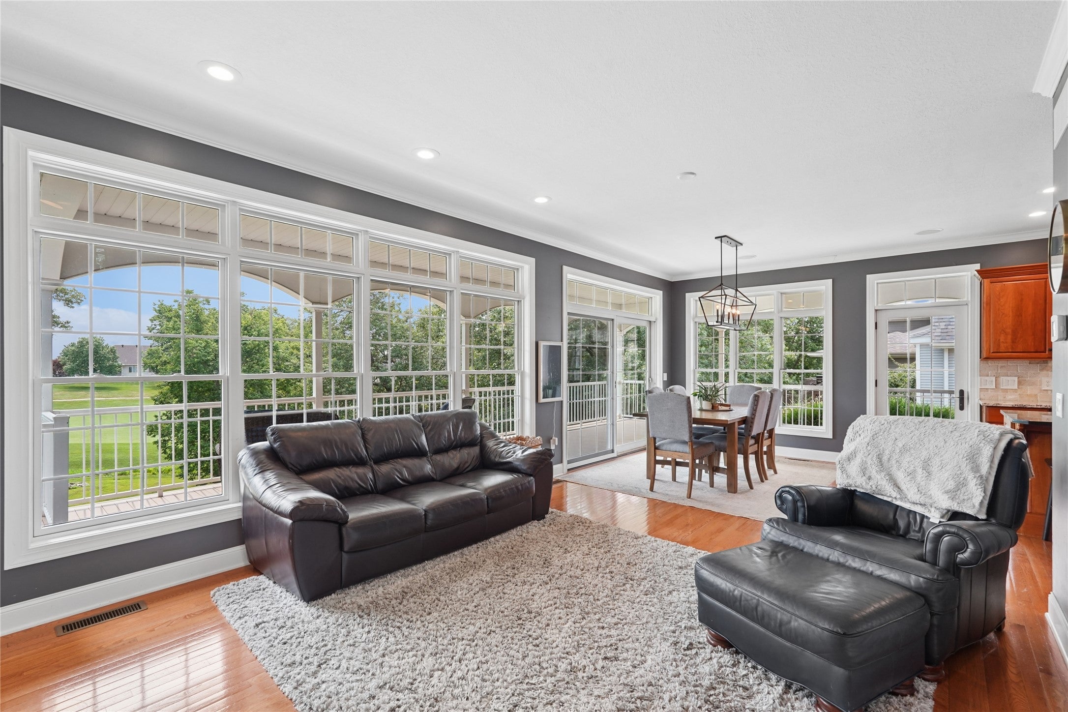 2621 Hemel Drive