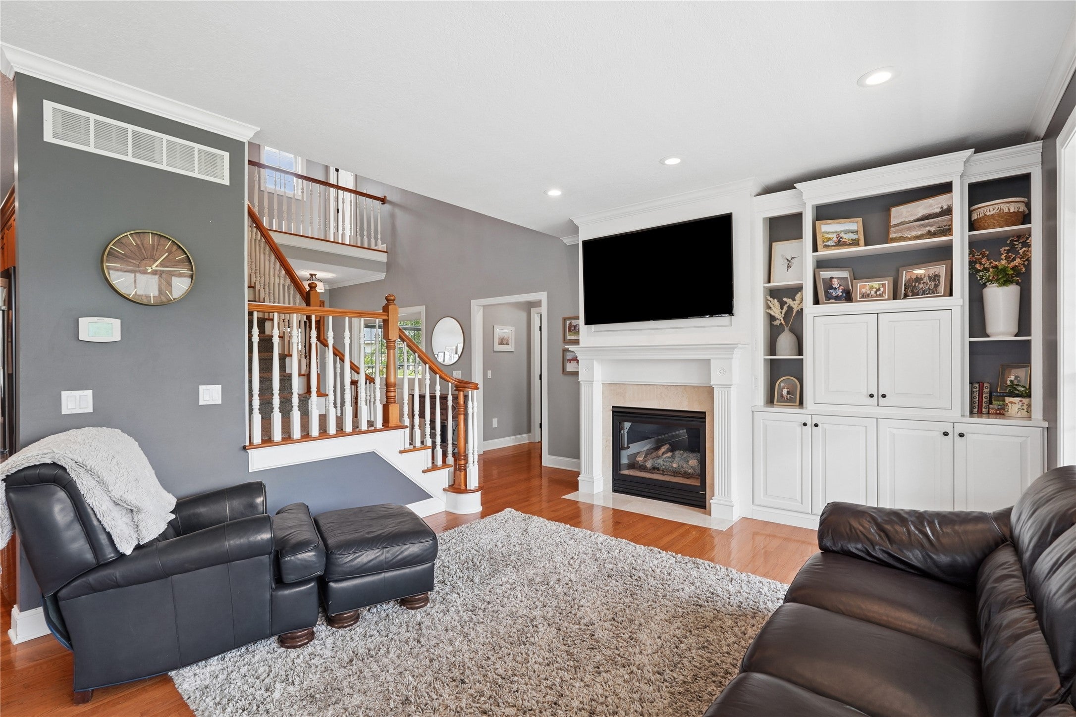 2621 Hemel Drive
