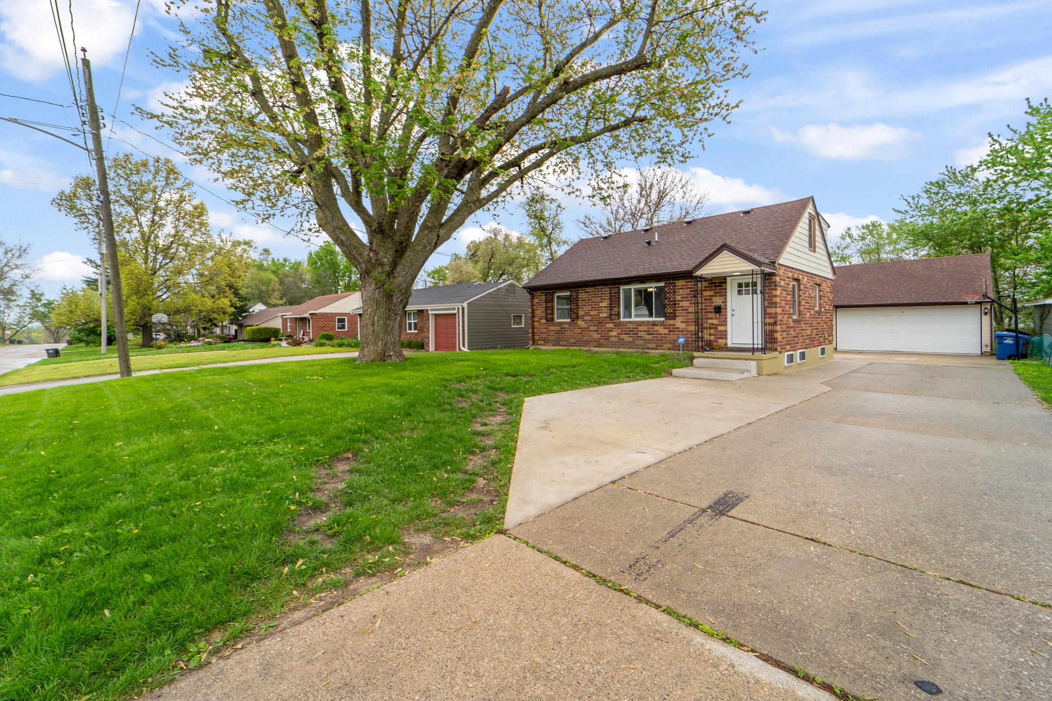 6510 SW 16th Street, Des Moines, Iowa image 1