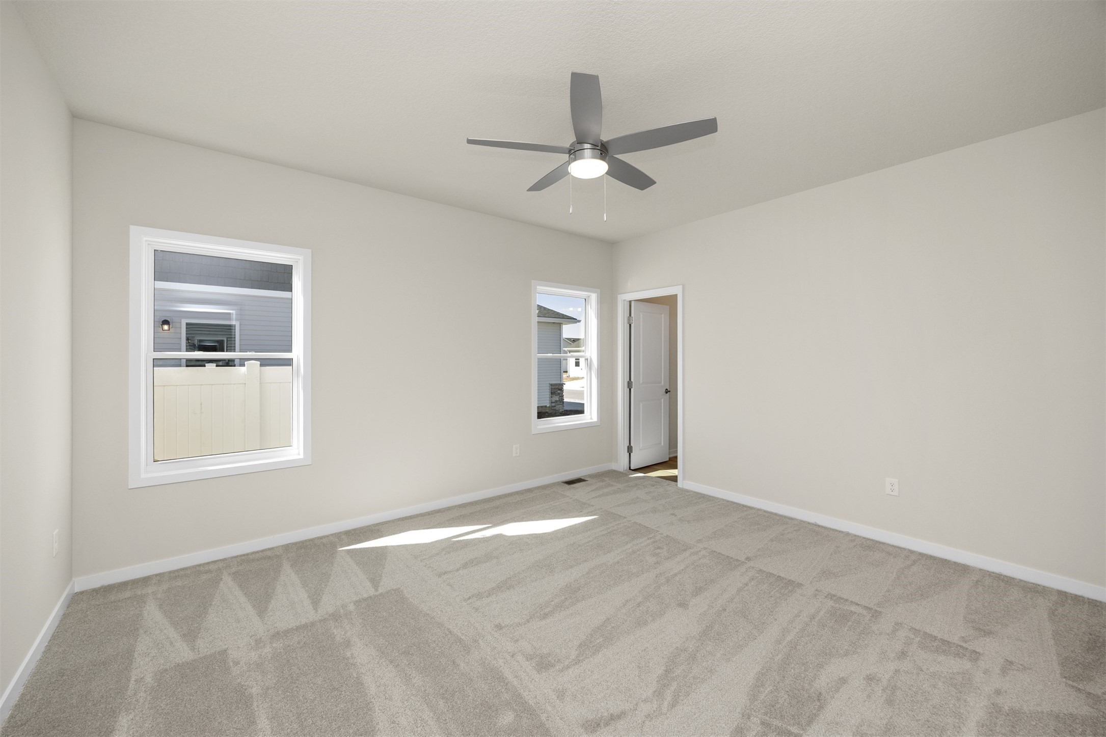 9780 Regatta Lane, Johnston, Iowa image 18