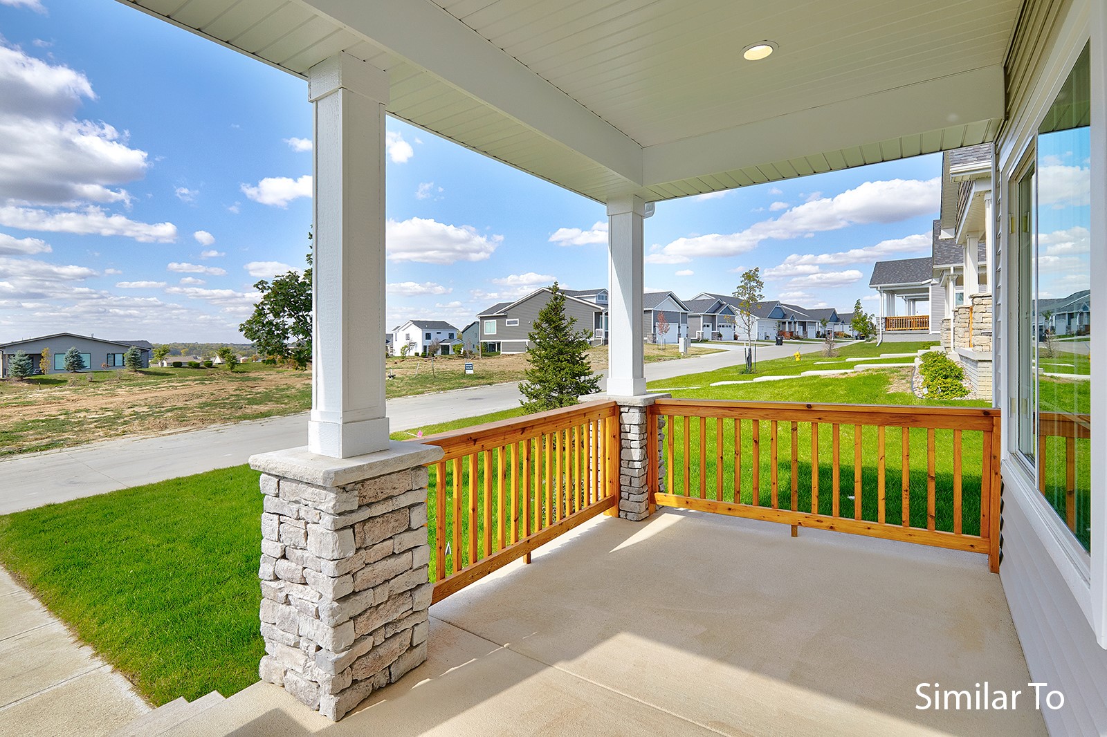 9780 Regatta Lane, Johnston, Iowa image 3