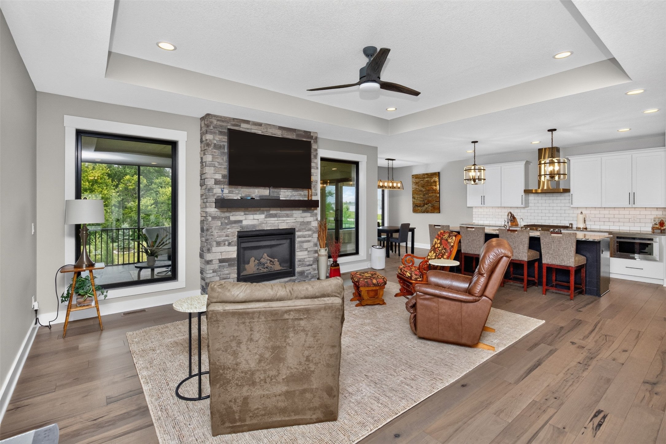 10009 Hidden Valley Drive