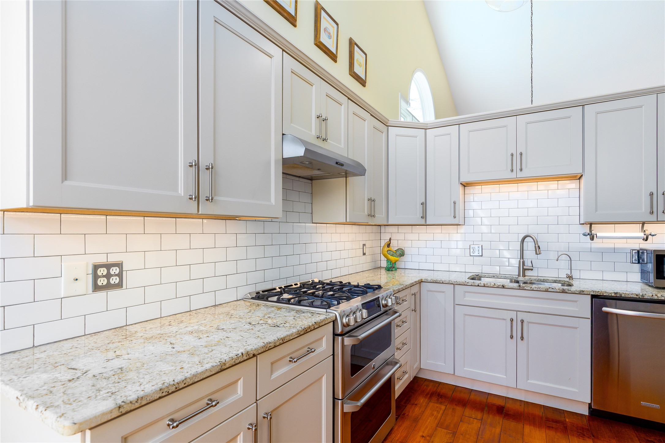 3008 Fox Hollow Circle, Des Moines, Iowa image 5