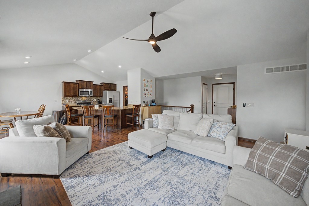 1305 13th Street SE