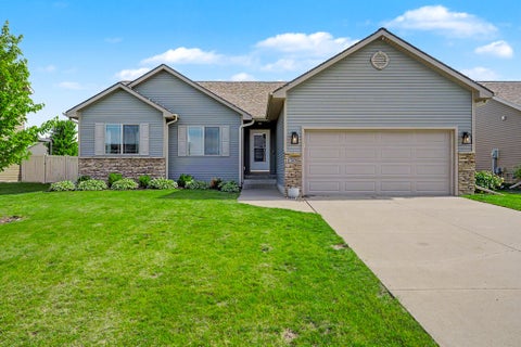 Homes For Sale - 1305 13th Street<br/> Bondurant, IA 50035