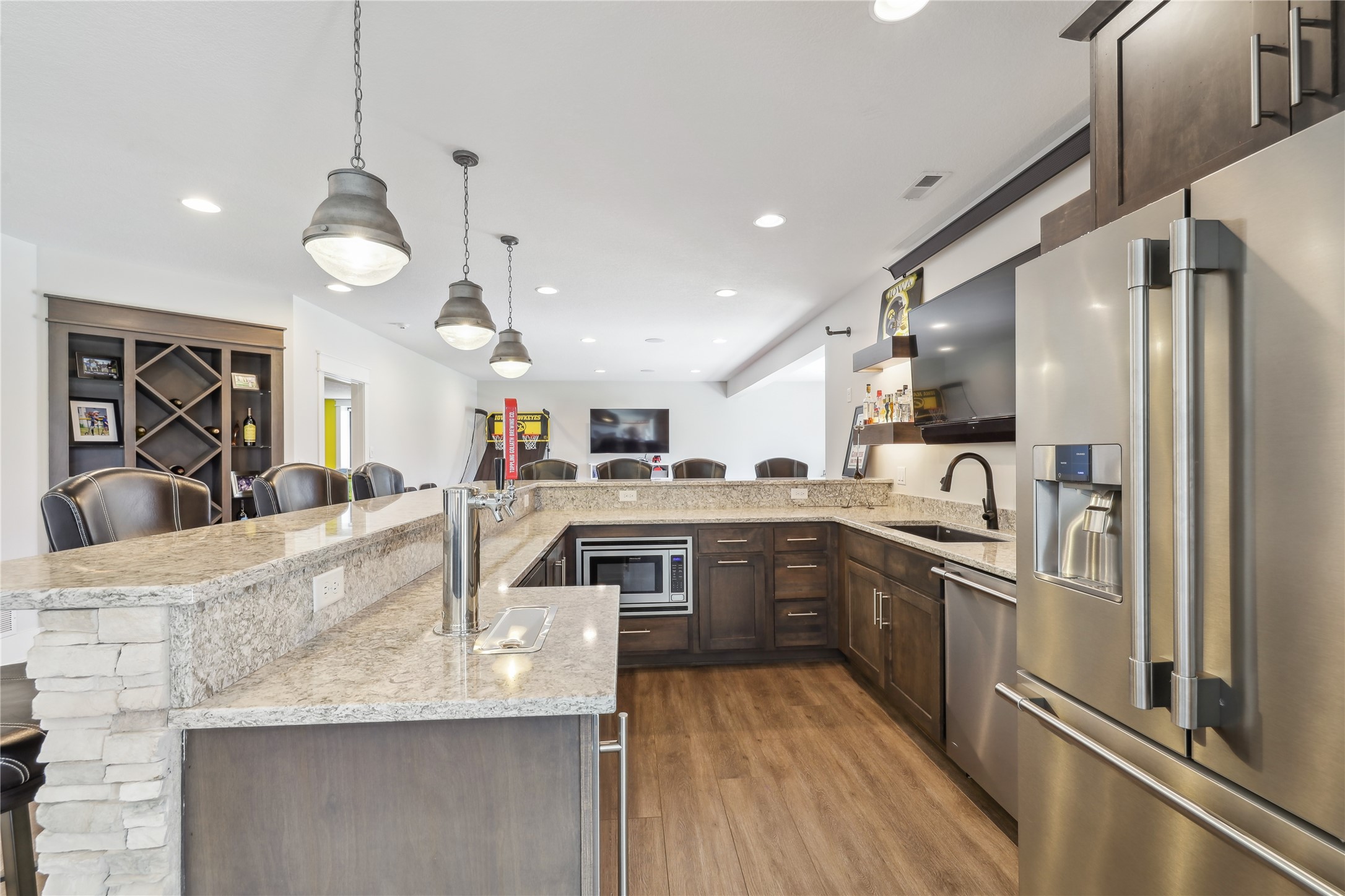 25014 Eagle Vista Drive, Adel, Iowa image 18