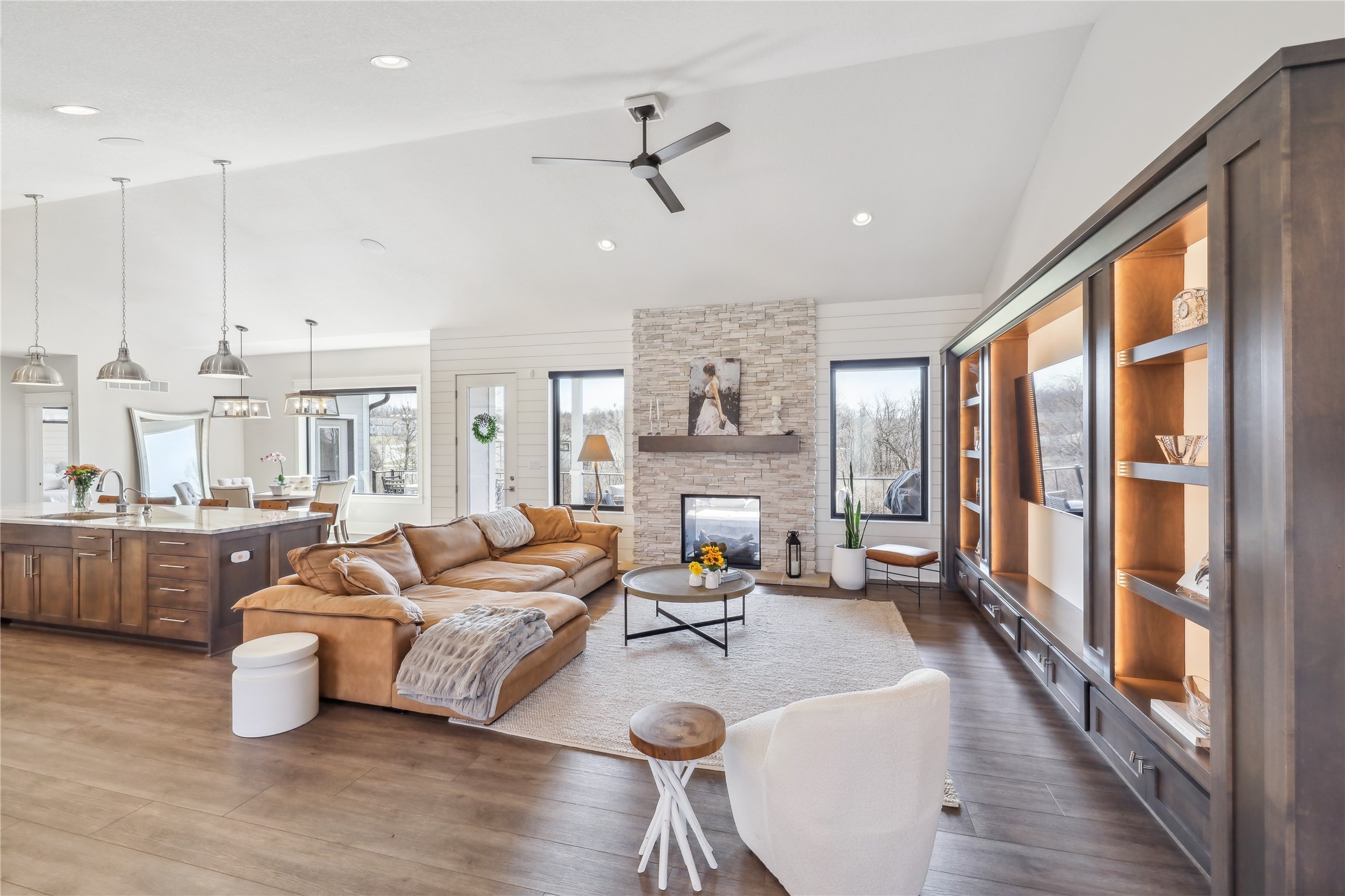 25014 Eagle Vista Drive, Adel, Iowa image 3