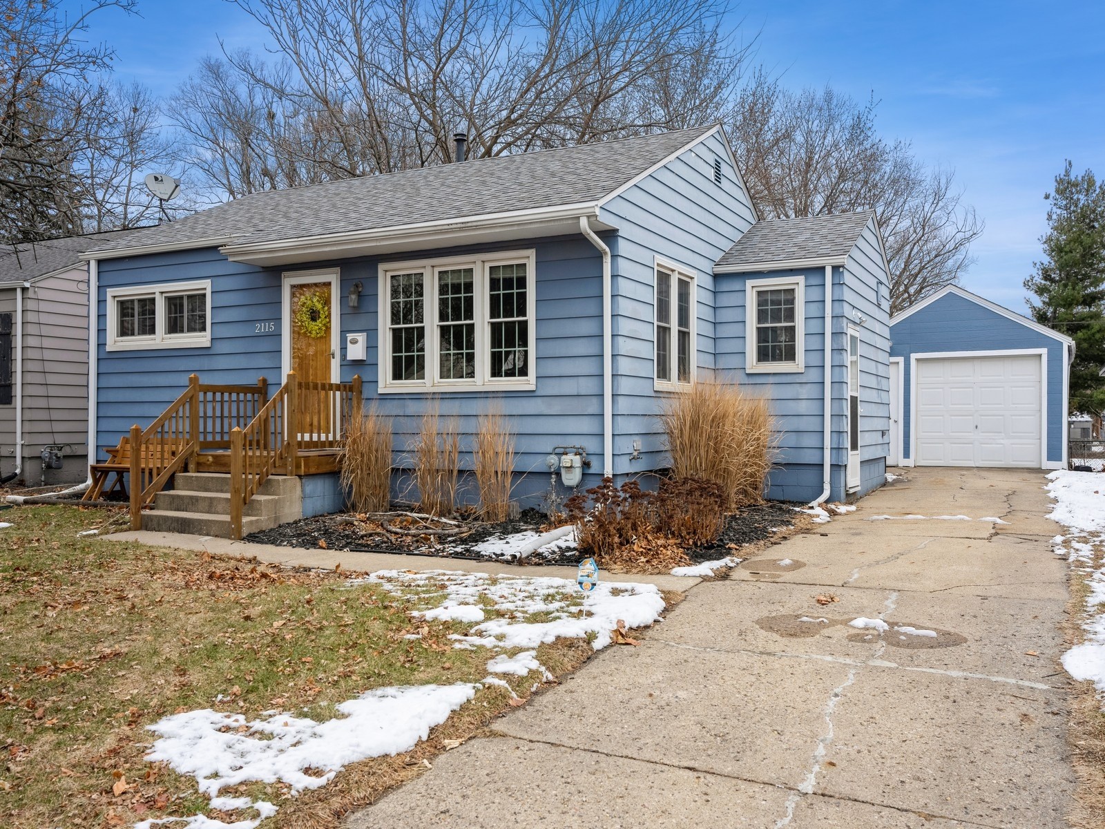 2115 51st Street, Des Moines, Iowa image 1