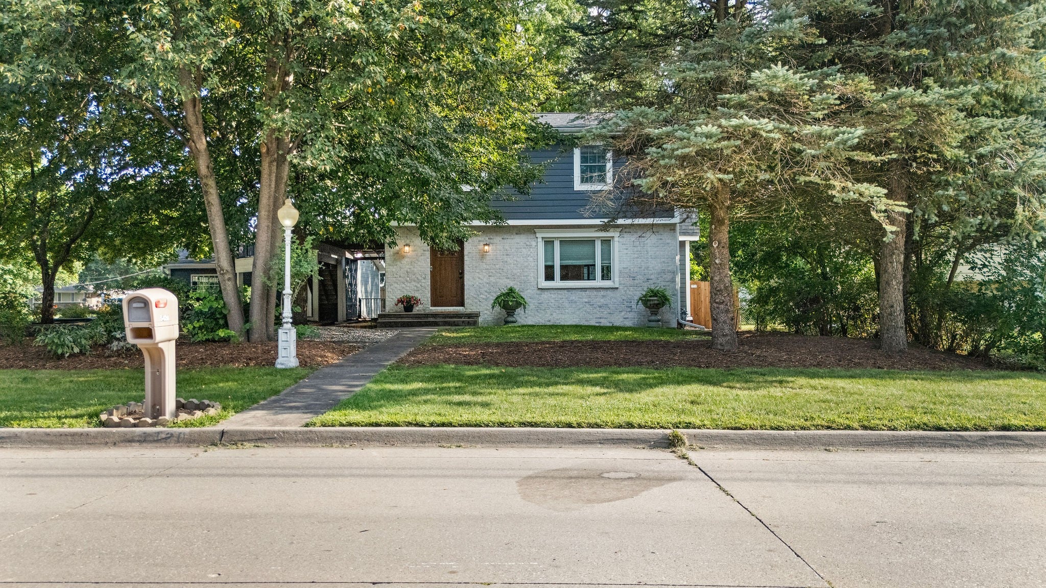 5420 NW 66th Avenue