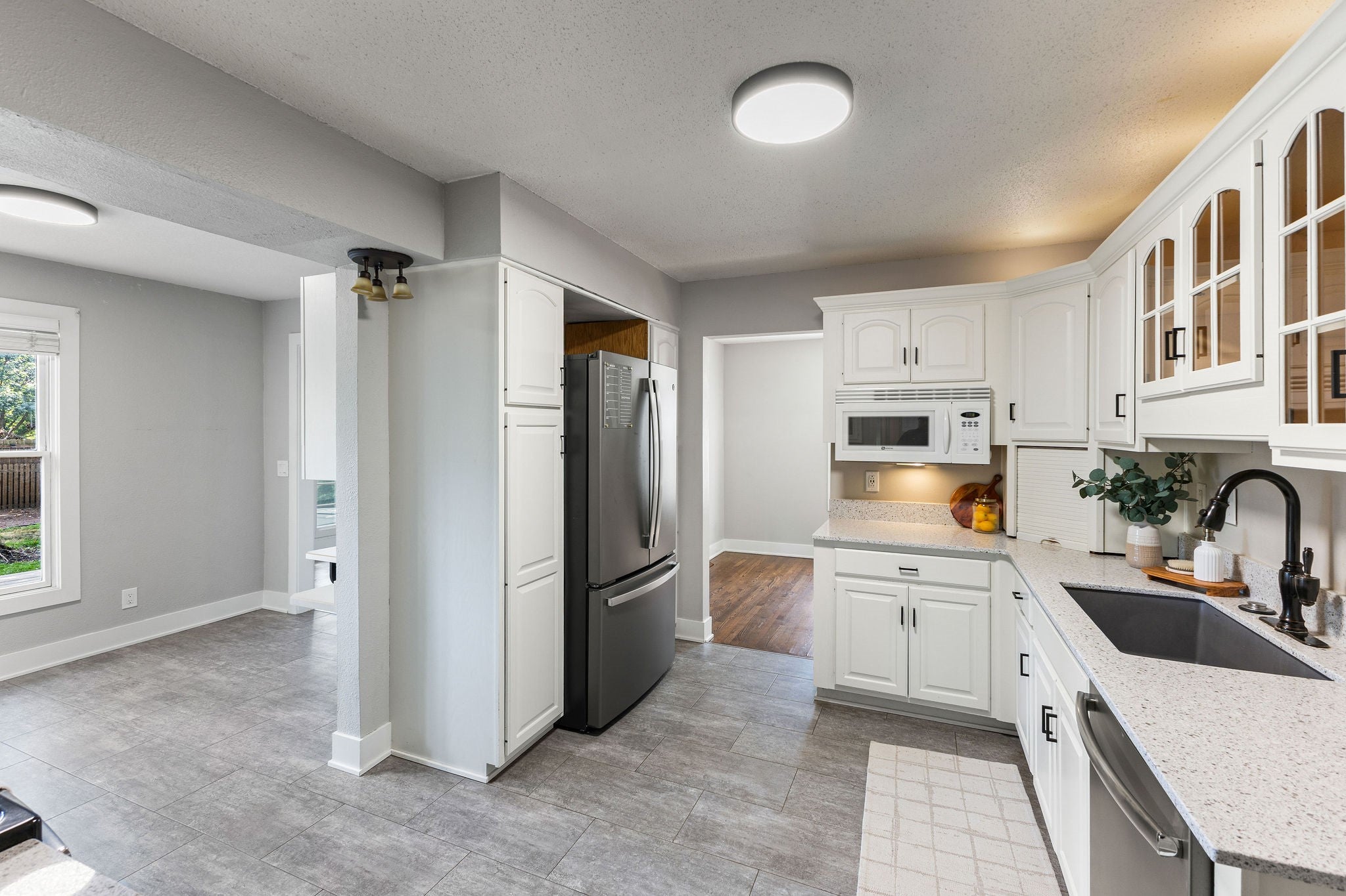 5420 NW 66th Avenue