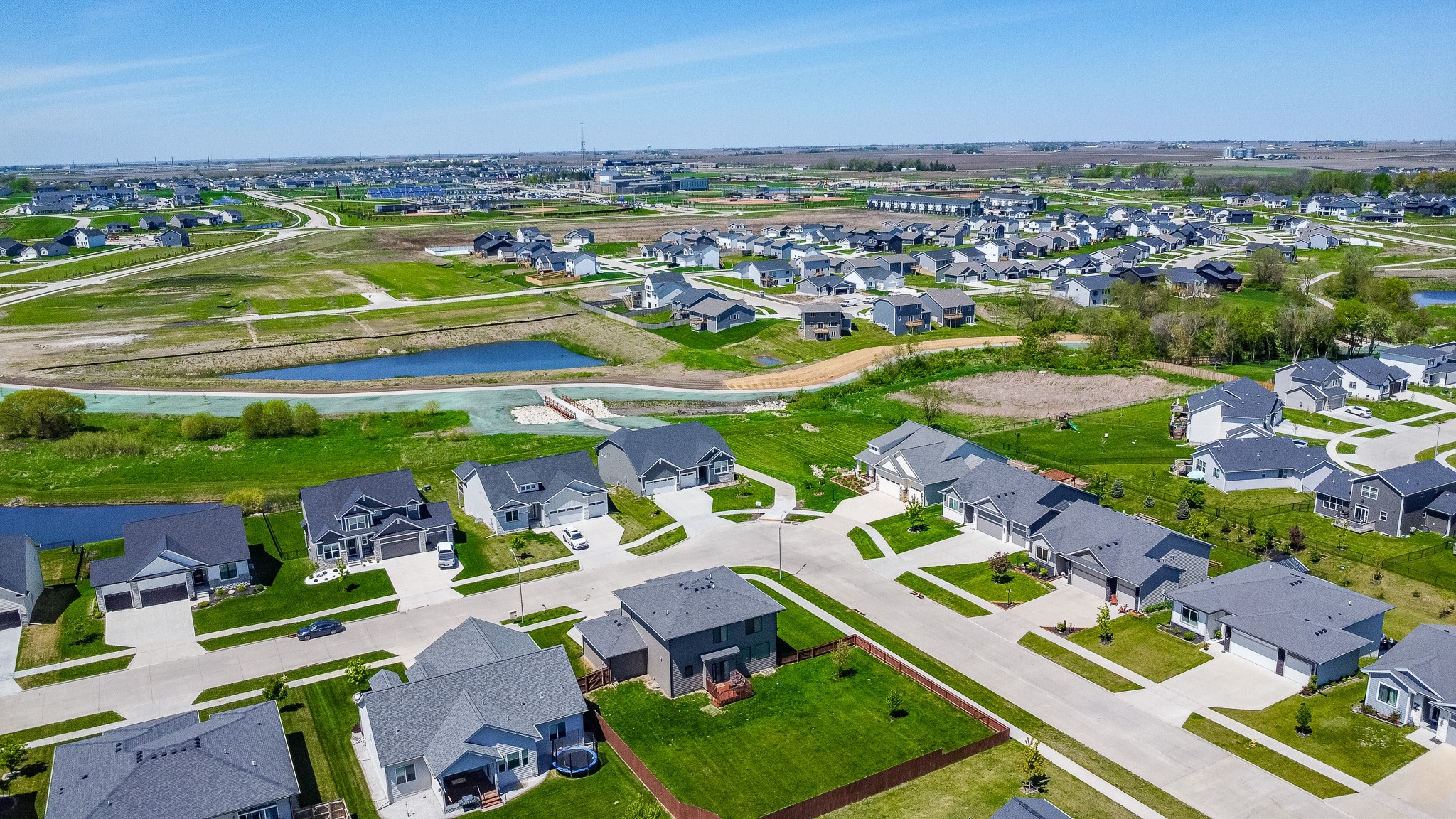 465 NW Gracewood Drive, Waukee, Iowa image 35
