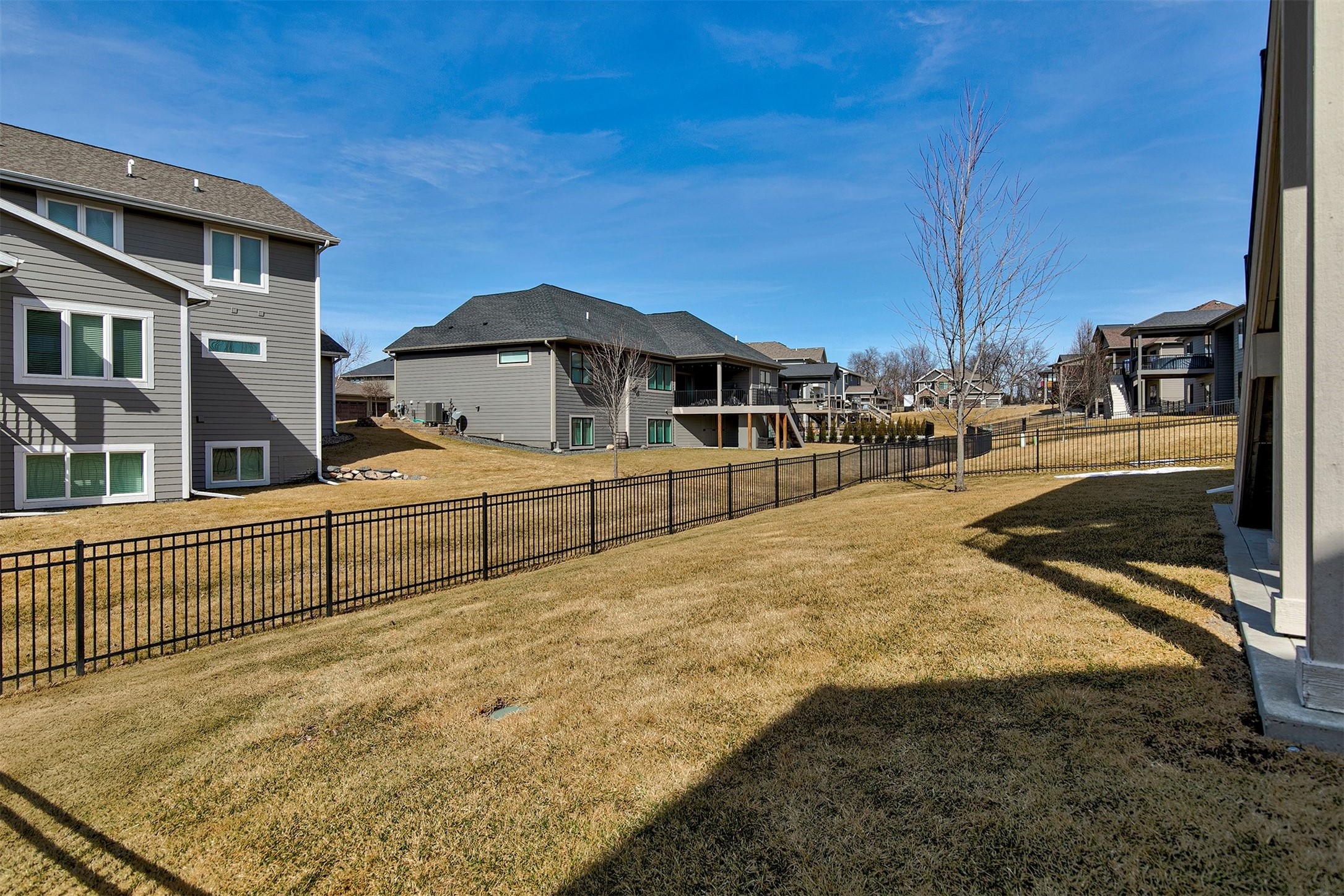 3090 Jackpine Drive, Waukee, Iowa image 3