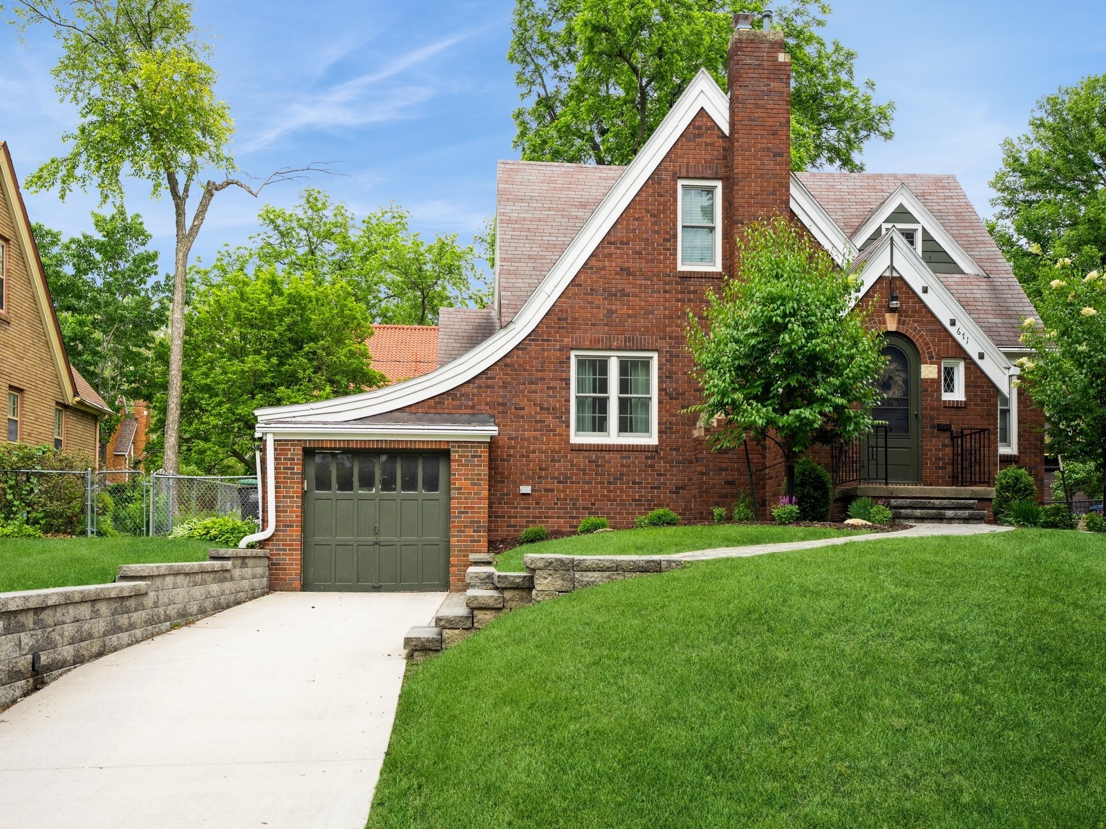671 48th Street, Des Moines, Iowa image 1