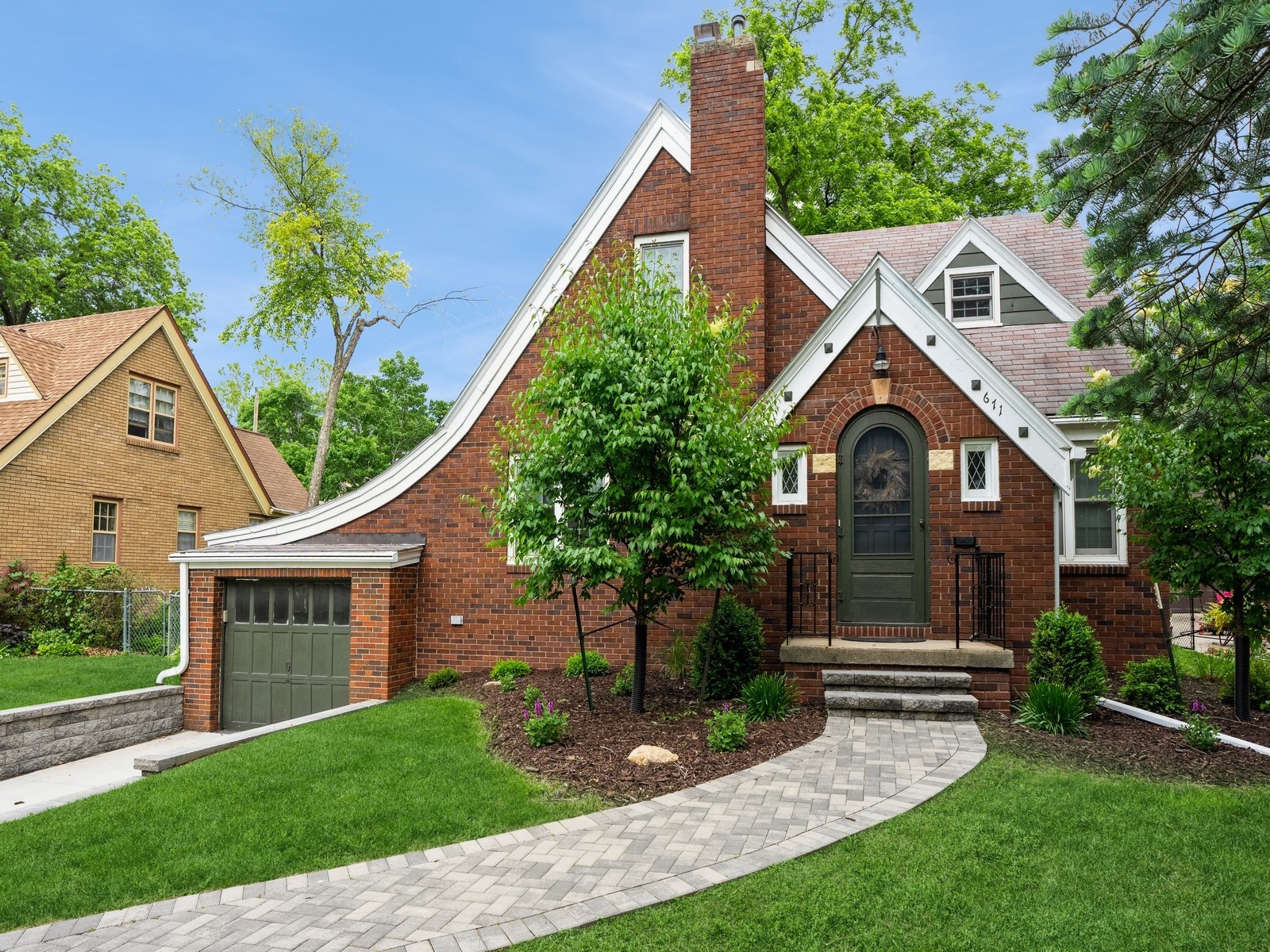 671 48th Street, Des Moines, Iowa image 2