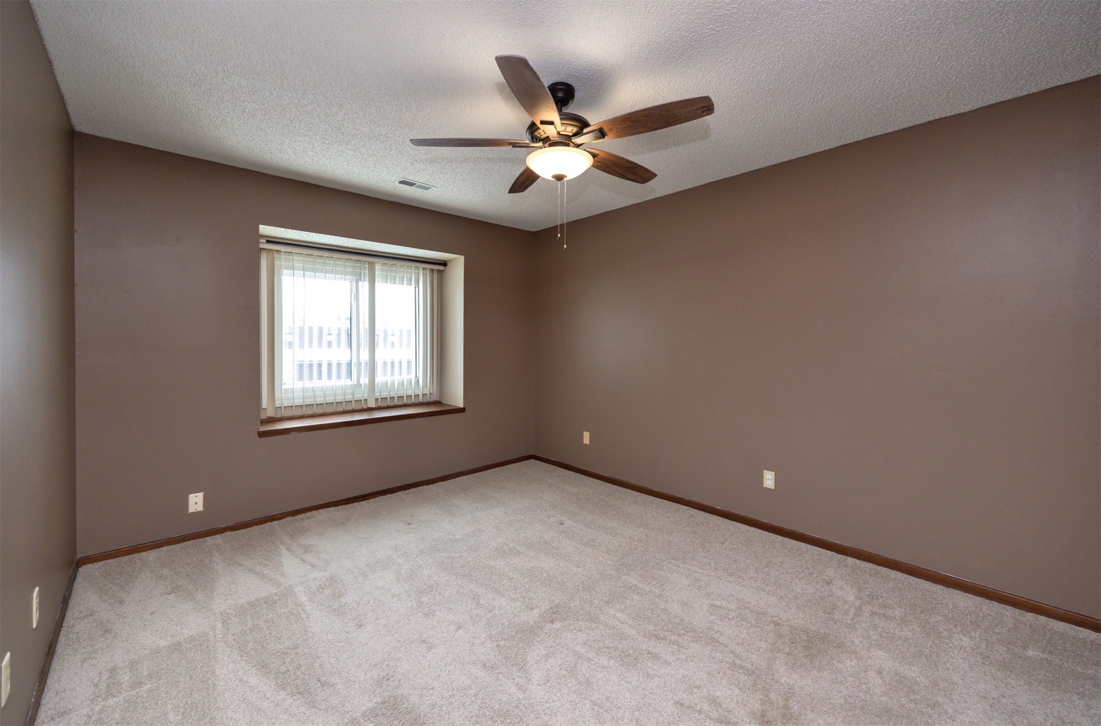 4665 Woodland Avenue #3, West Des Moines, Iowa image 16