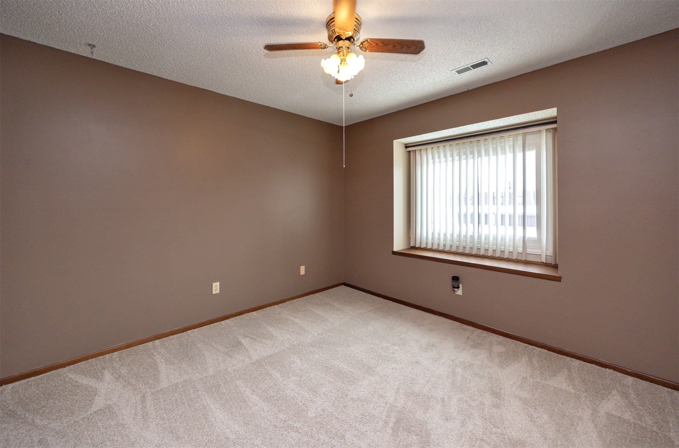 4665 Woodland Avenue #3, West Des Moines, Iowa image 20