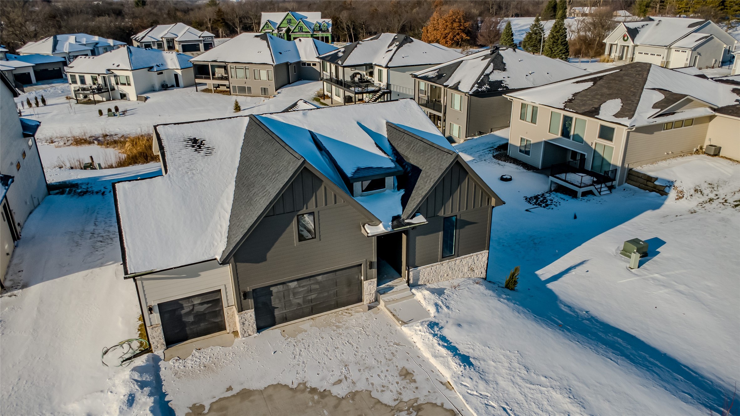 347 S Cedar Ridge Cove