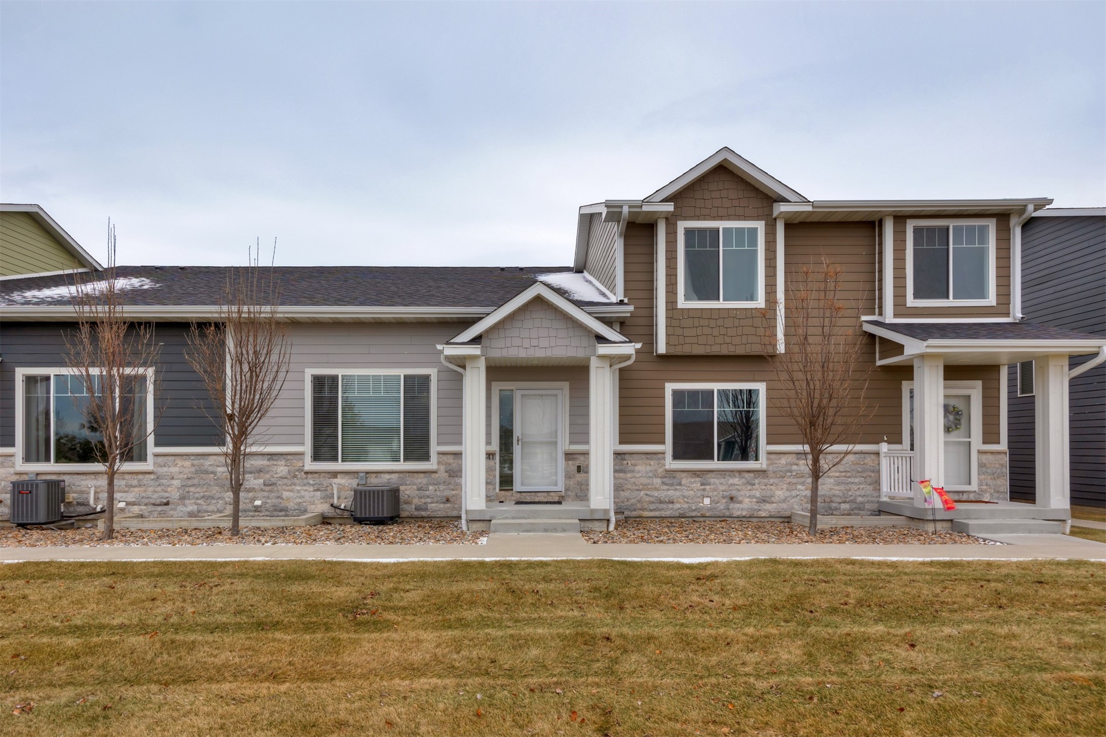 541 10th Street, Waukee, Iowa image 1