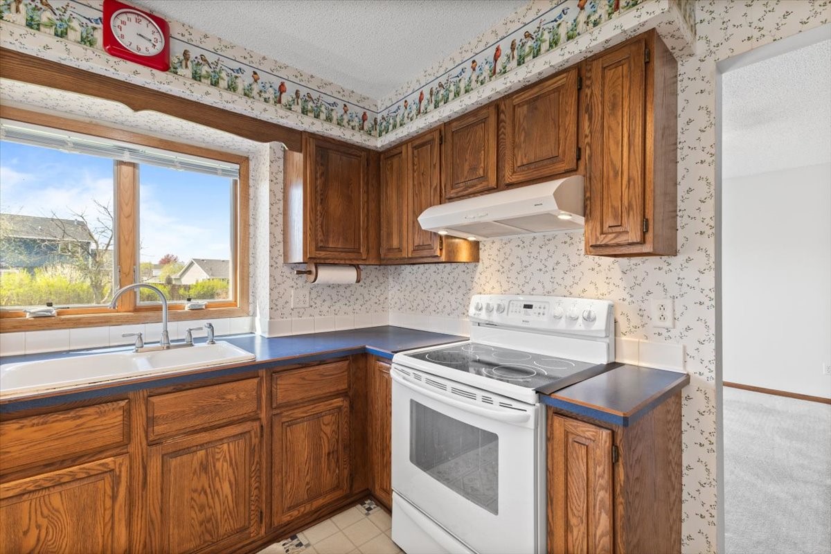 302 NW Country Club Drive, Ankeny, Iowa image 12