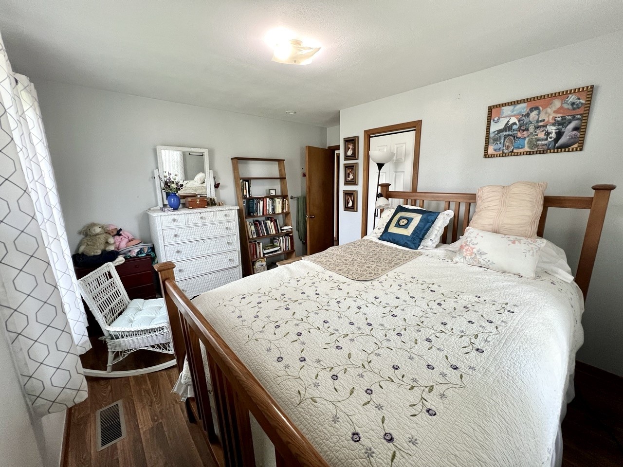 1308 Prairie Street, Grinnell, Iowa image 11