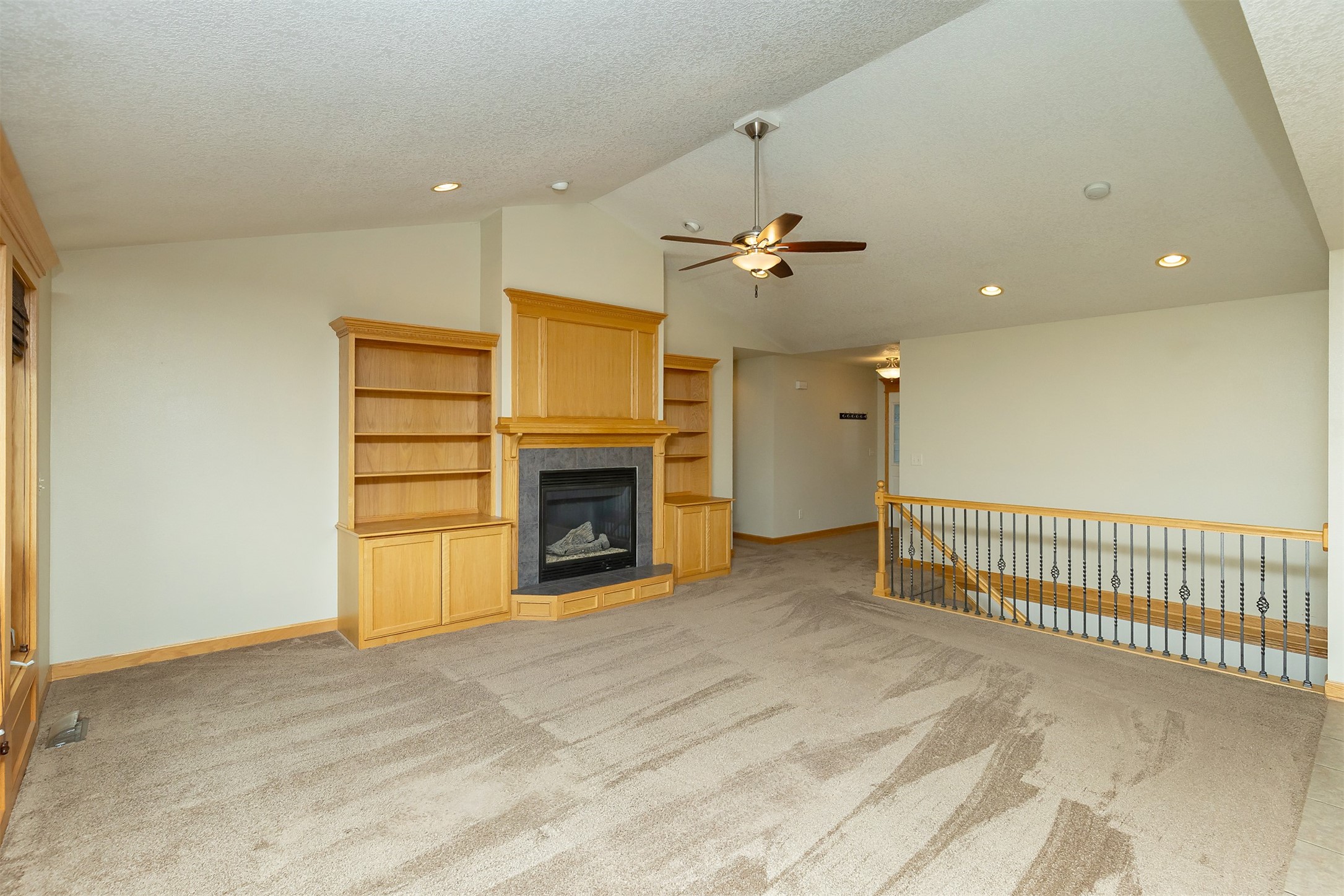 109 S 19th Court, Indianola, Iowa image 2