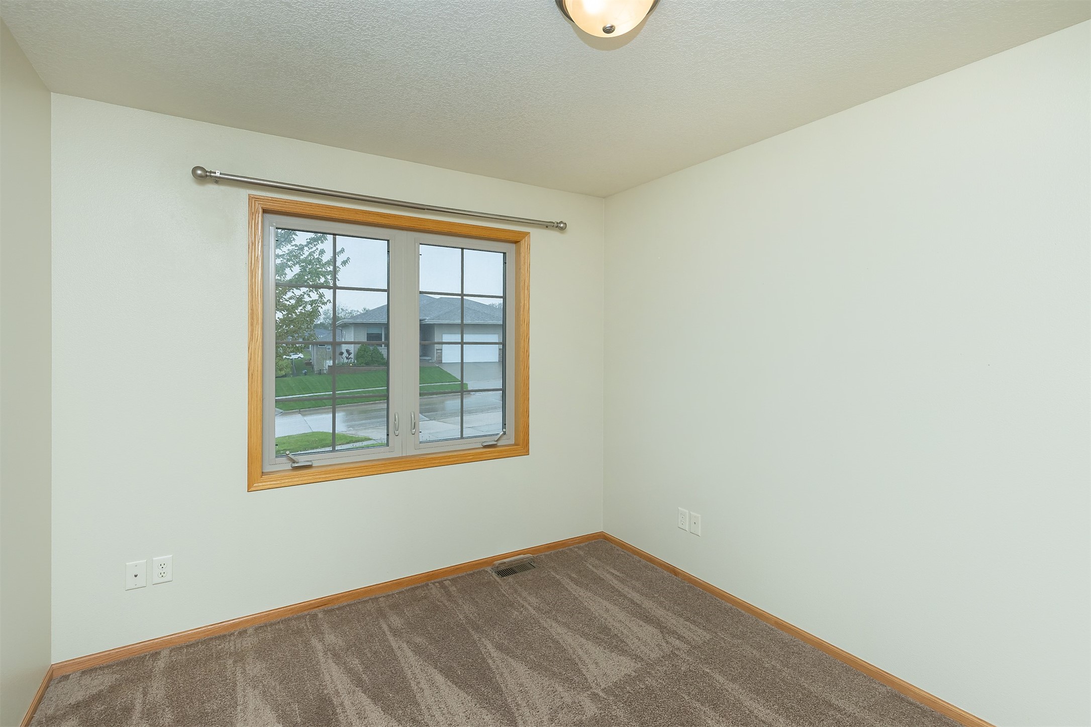 109 S 19th Court, Indianola, Iowa image 14