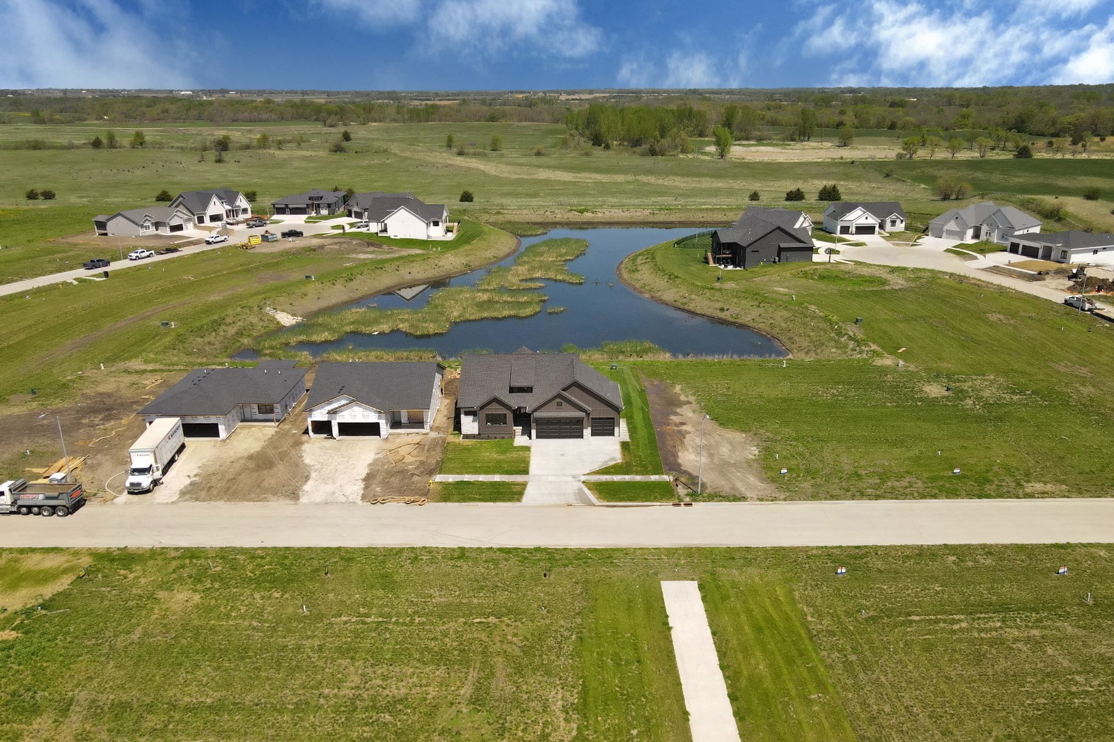 9437 NW 82nd Avenue, Johnston, Iowa image 33