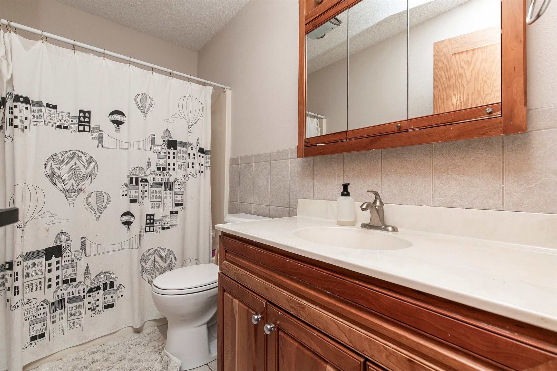 9330 Lakewood Circle, Norwalk, Iowa image 18