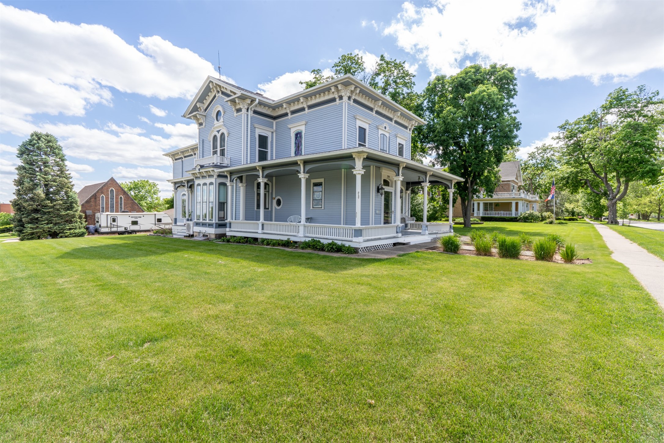 204 W Washington Street, Winterset, Iowa image 1