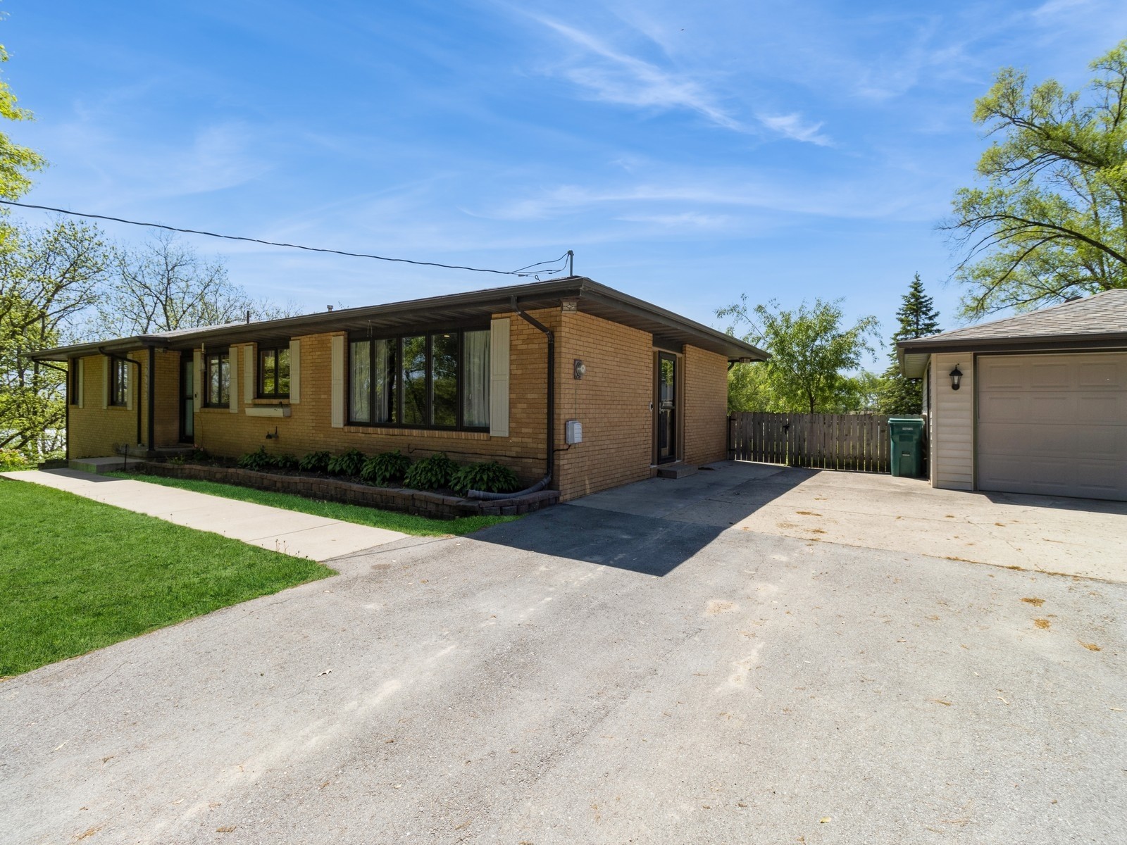 10938 Southwold Road, Des Moines, Iowa image 3