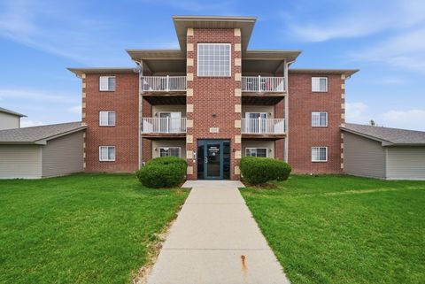 Condo For Sale - 651 SE Dovetail Road #7<br/> Grimes, IA 50111