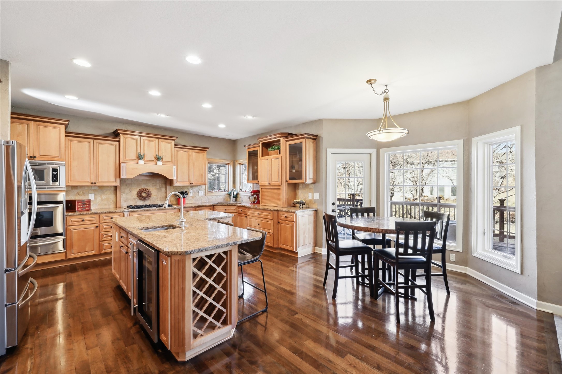4833 Timberline Drive