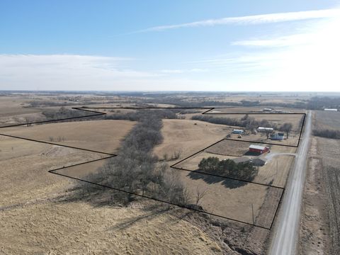 Vacant Land For Sale - 16683 200th Avenue<br/> Milo, IA 50166