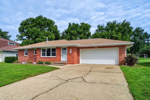 Homes For Sale - 1500 W 6th Avenue<br/> Indianola, IA 50125