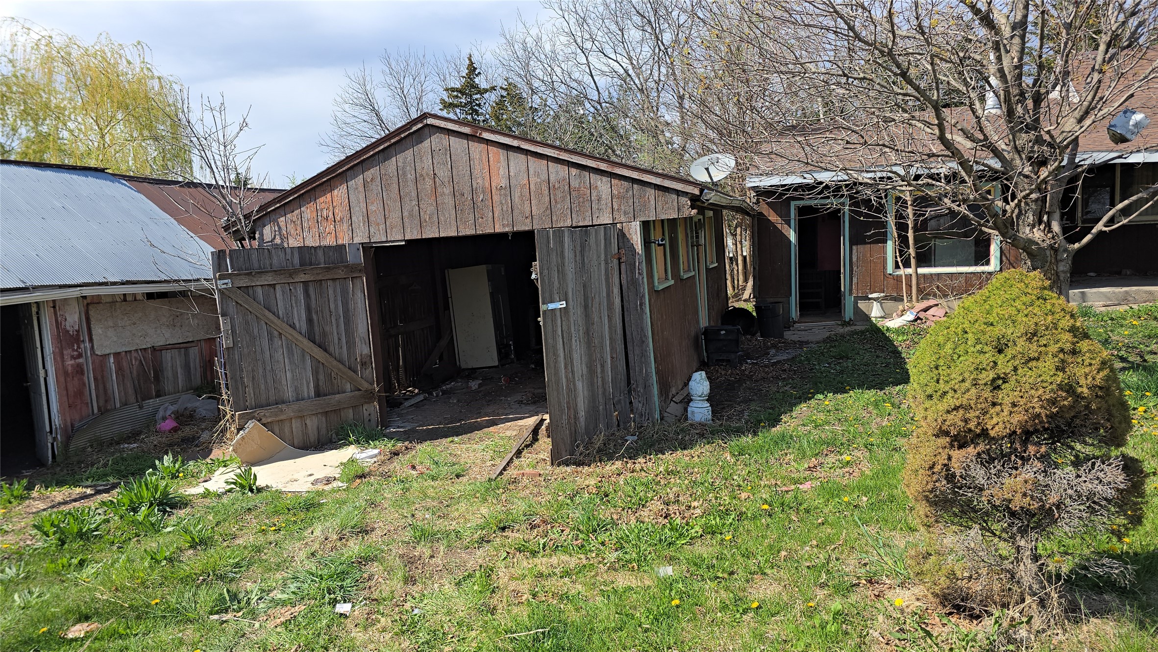 209 NW 3rd Street, Bridgewater, Iowa image 2