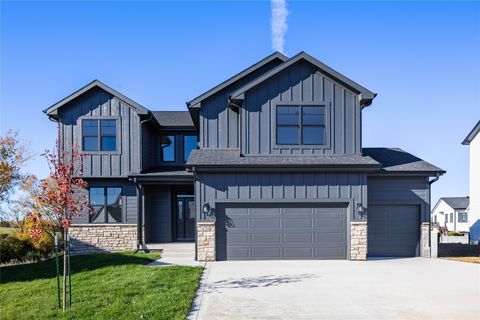 426 Stillwater Court West Des Moines IA 50265