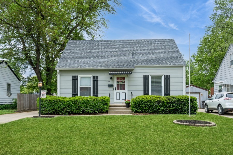 6100 College Avenue, Des Moines, Iowa image 1