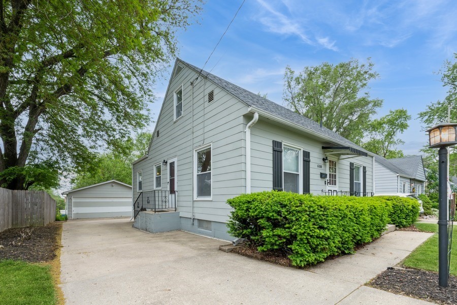 6100 College Avenue, Des Moines, Iowa image 3