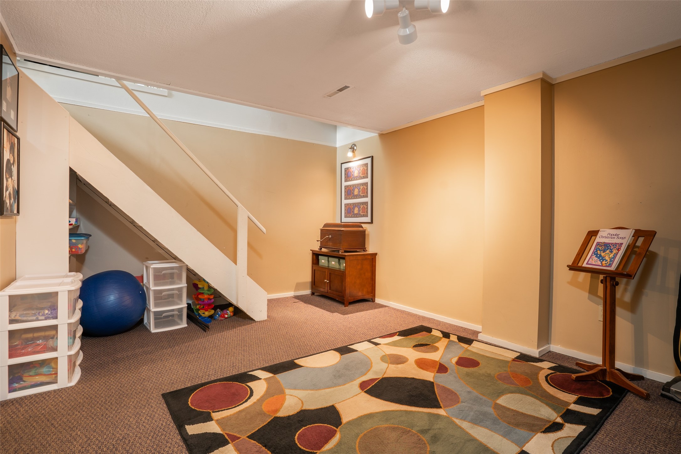 2403 Guenever Court, Altoona, Iowa image 19