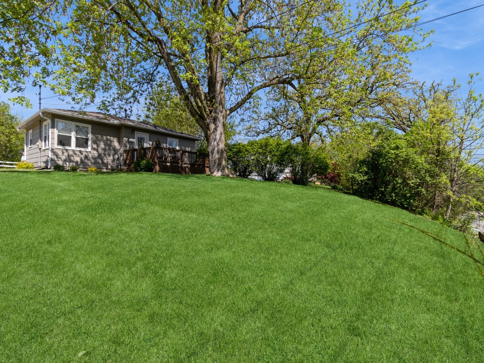 925 1st Street, Newton, Iowa image 4